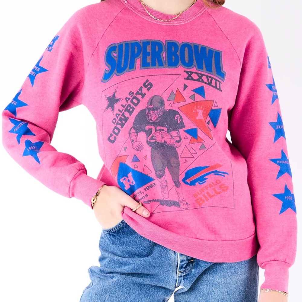 LF Stores VINTAGE BUFFALO BILLS & DALLAS COWBOYS PINK OVERDYE SWEATSHIRT